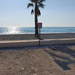 شقة Riviera Sun Standing *