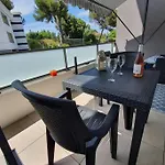 Riviera Sun Standing *