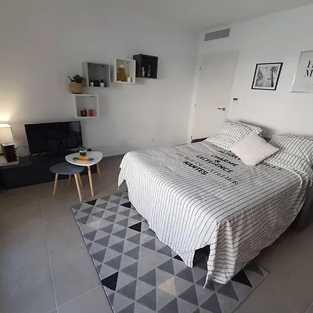 Apartment Riviera Sun Standing Villeneuve-Loubet